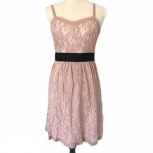 NWT Elle Pink Taupe Lace Spaghetti Strap Dress w/ Black Contrast Band